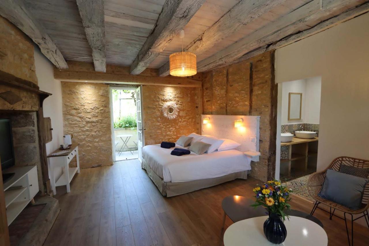 La Ferme De L'Embellie Gites Et Chambres D'Hotes Le Buisson-de-Cadouin Экстерьер фото