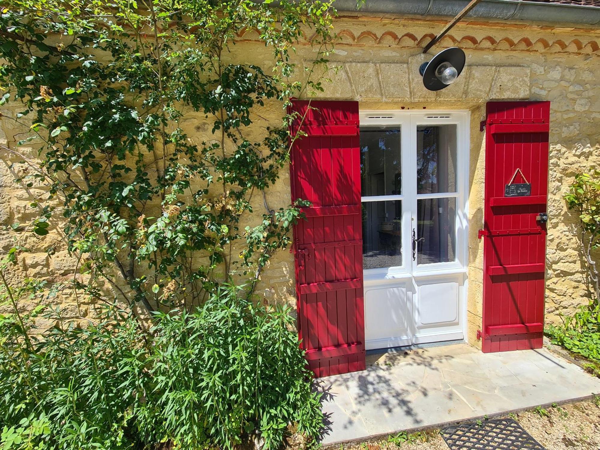 La Ferme De L'Embellie Gites Et Chambres D'Hotes Le Buisson-de-Cadouin Экстерьер фото